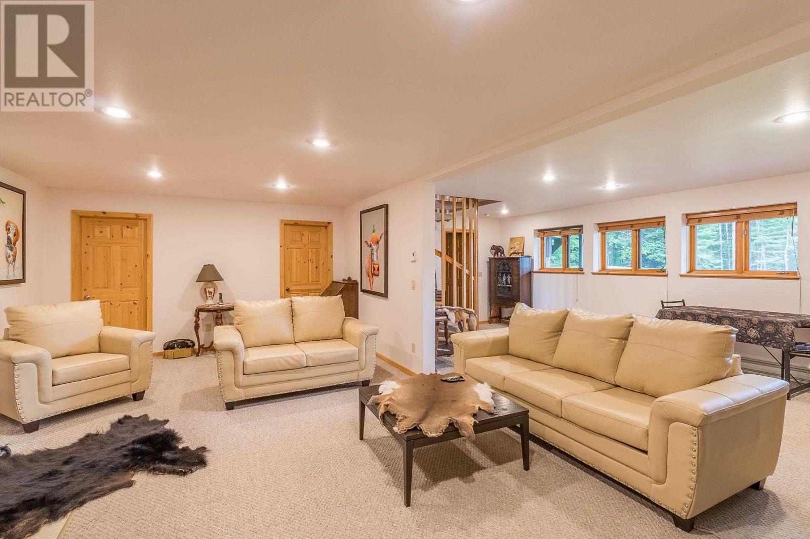 5422 Milford Haven Rd, St. Joseph Island, Ontario  P0R 1J0 - Photo 27 - SM251791