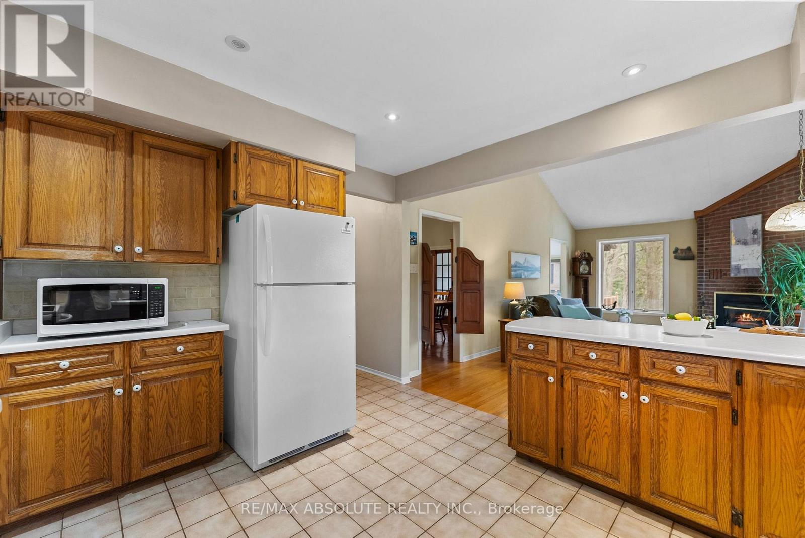 33 Old Orchard Lane, Mcnab/braeside, Ontario  K7S 3T3 - Photo 15 - X12321274