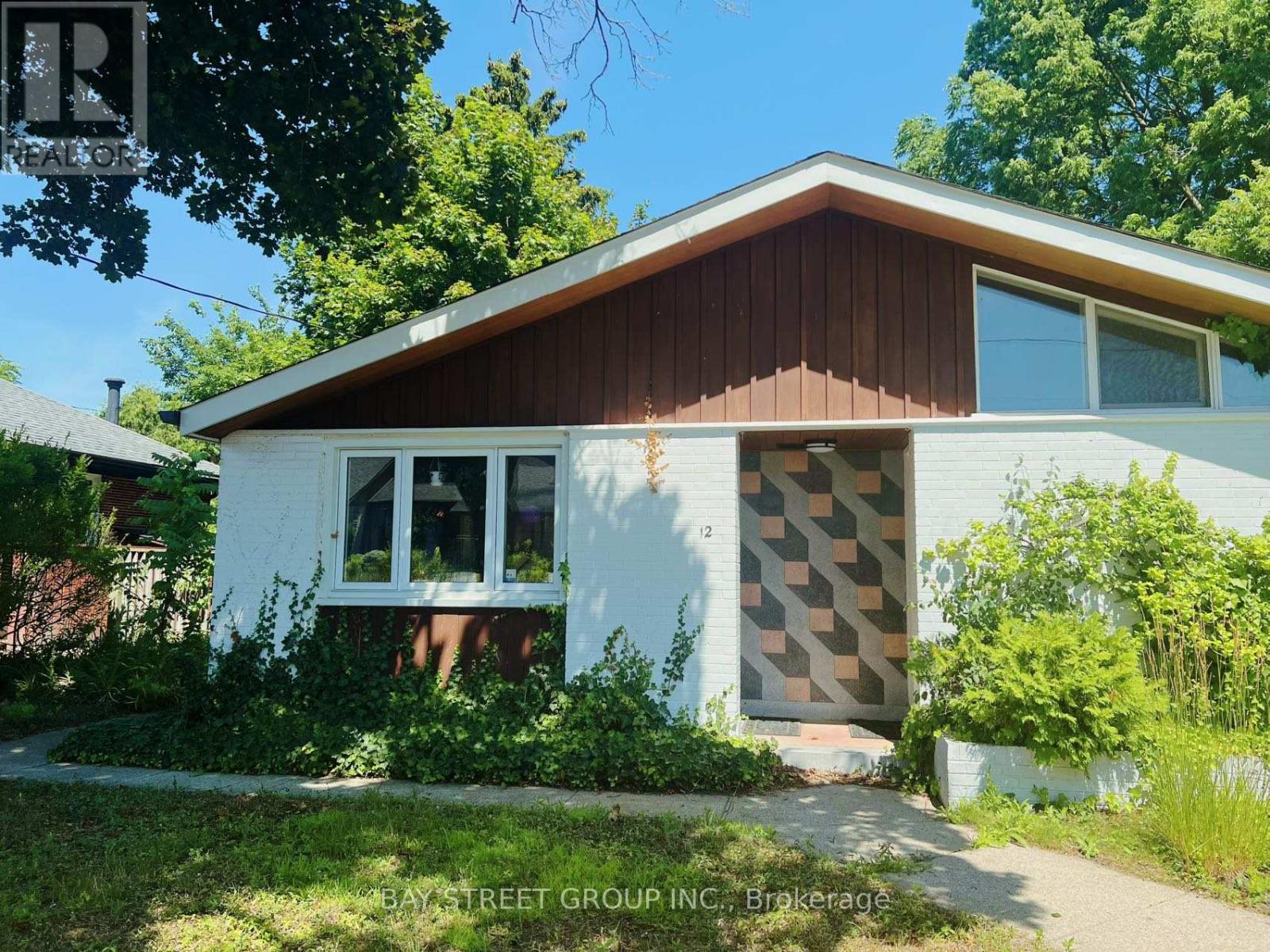 1 - 12 TOWER LANE, London East, Ontario