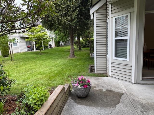 Property at 13 16920 80 AVENUE image 2
