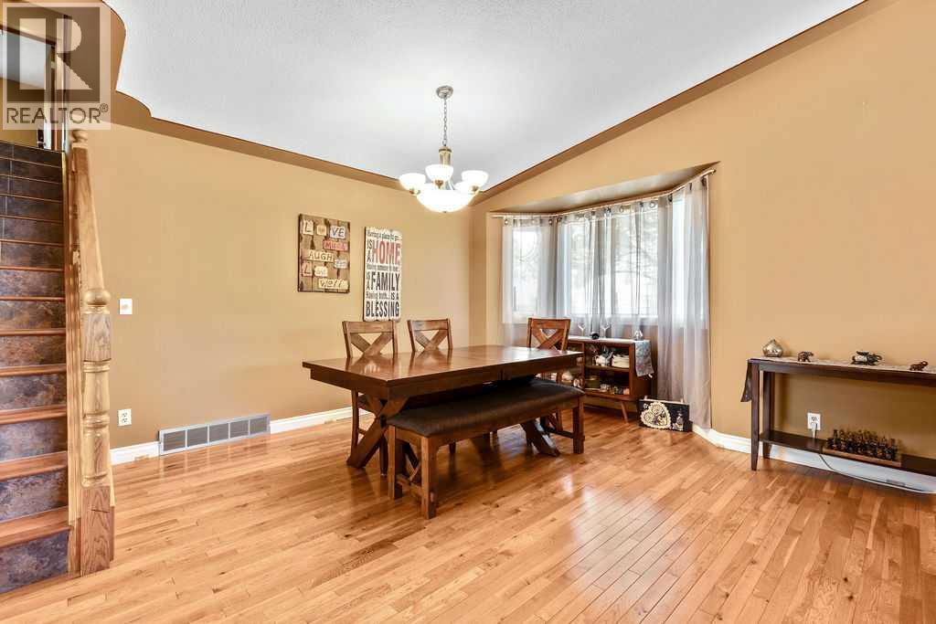 Property at 203 Welch Place image 5