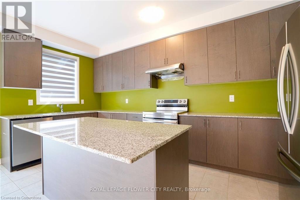 Property at 14 PRINCE PHILIP BOULEVARD Boulevard image 3