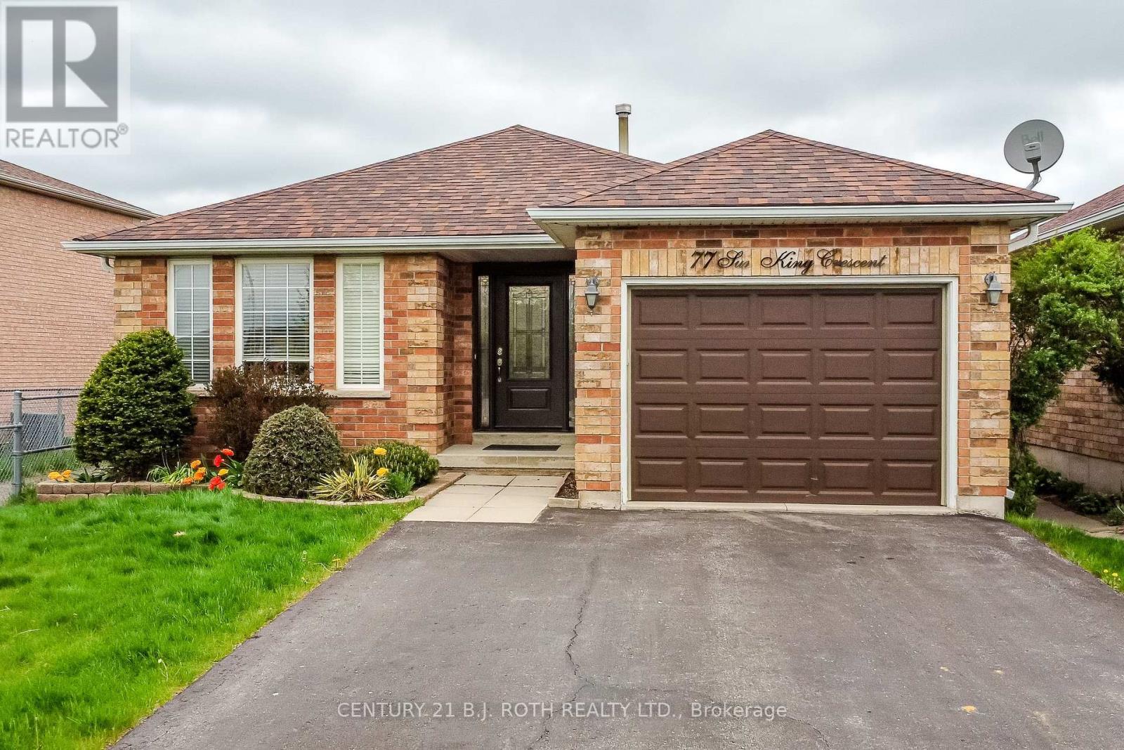 Property at 77 SUN KING CRESCENT image 1