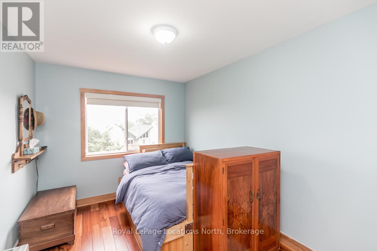 6 - 104 Farm Gate Road, Blue Mountains, Ontario  L9Y 3Z2 - Photo 25 - X12321347