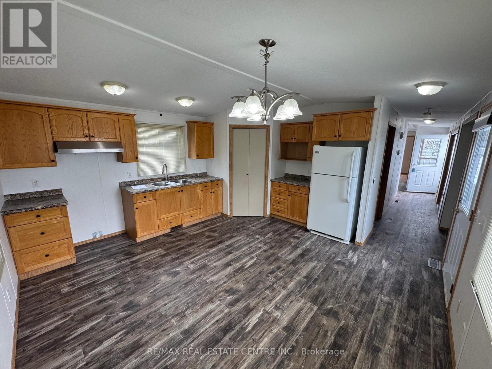 Property at 35 WATER STREET image 4