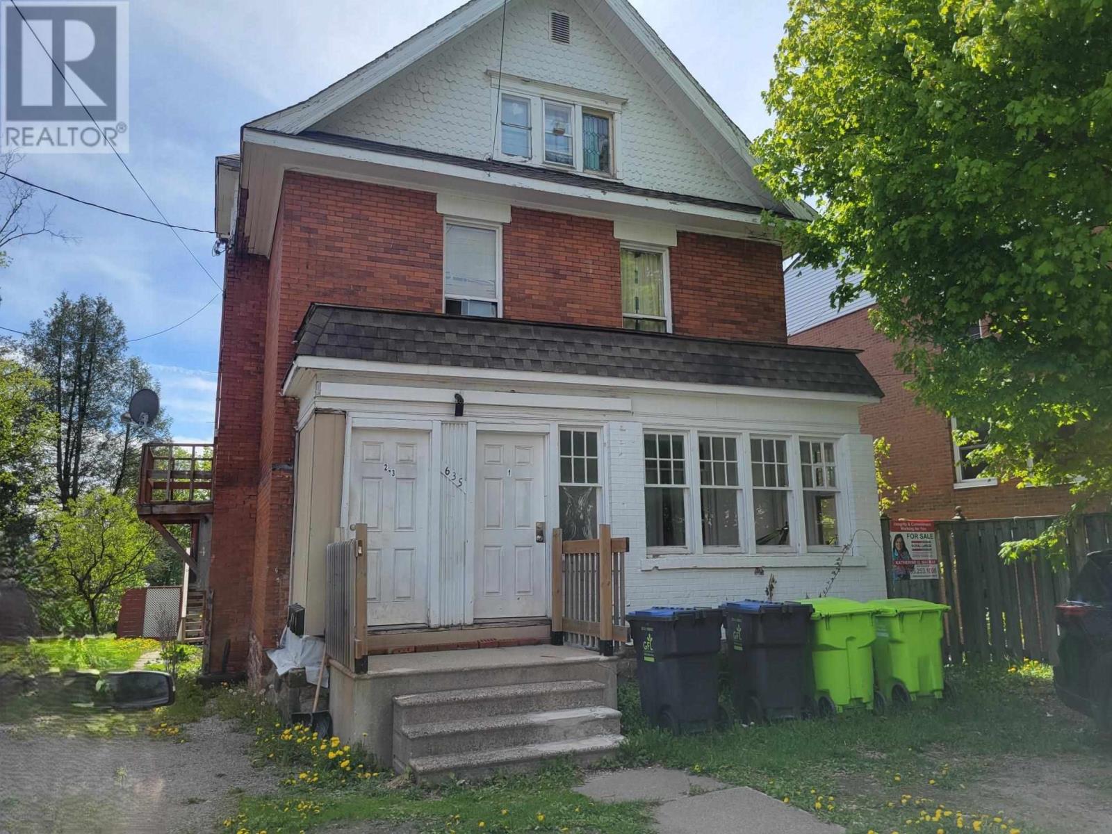 635 Wellington St, Sault Ste. Marie, Ontario  P6A 2M6 - Photo 1 - SM251901