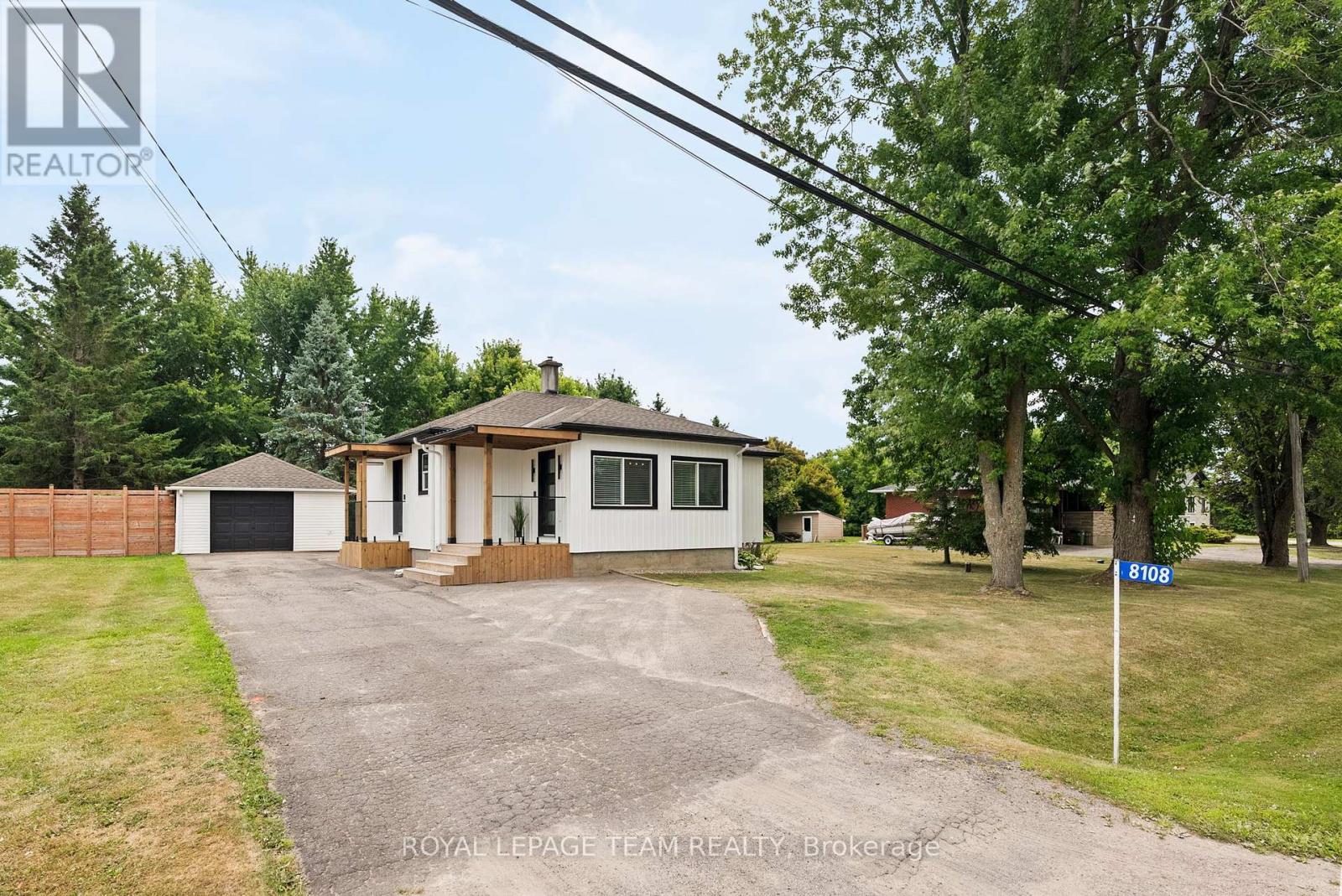Property at 8108 VICTORIA STREET image 3
