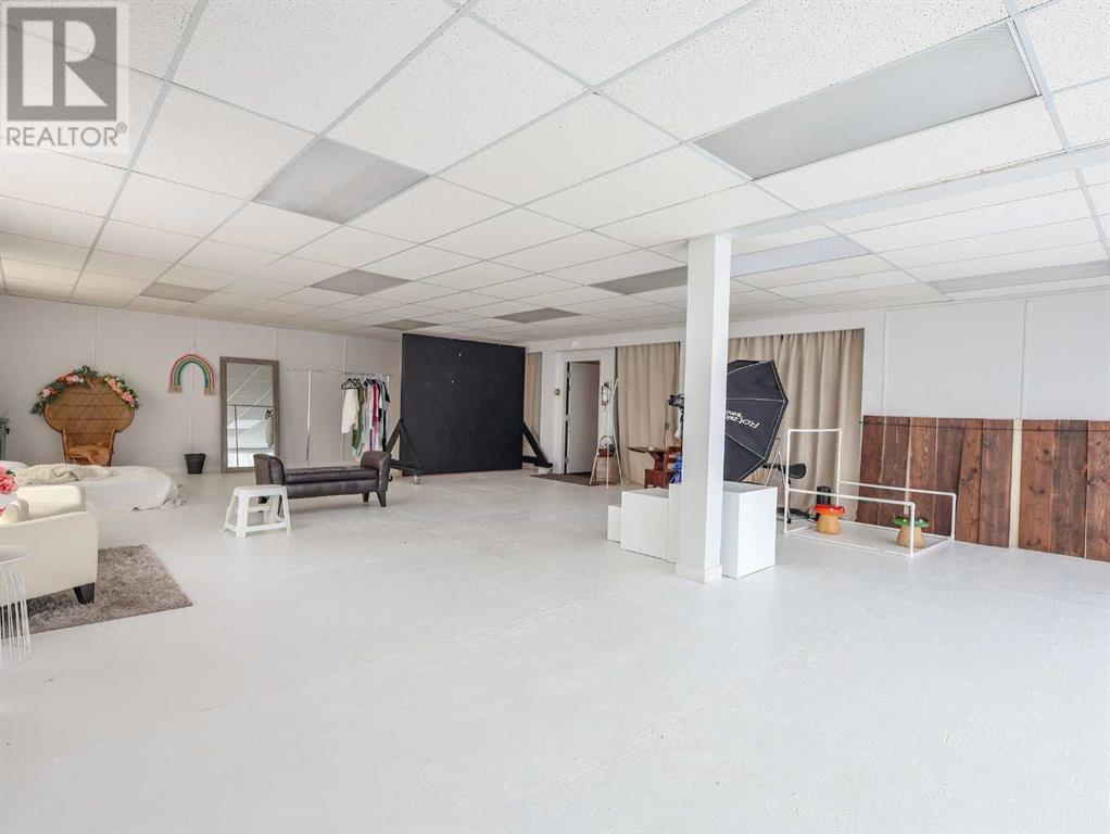 5002 50 Street, Stettler, Alberta  T4K 1K9 - Photo 10 - A2244776