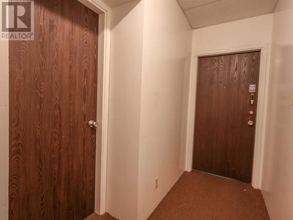 5002 50 Street, Stettler, Alberta  T4K 1K9 - Photo 46 - A2244776
