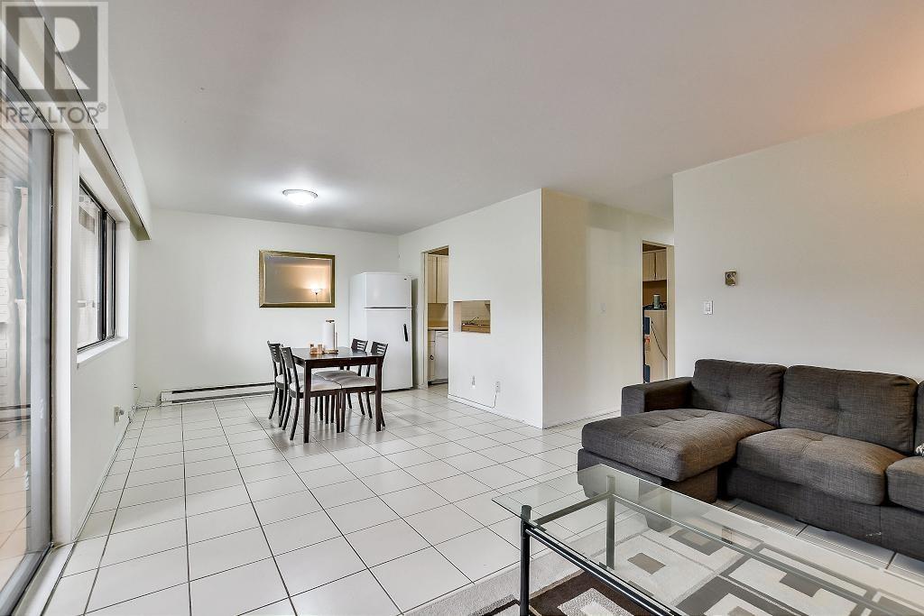 Property at 5642 BROADWAY image 3