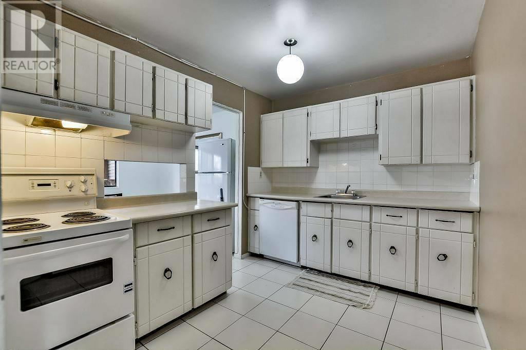 Property at 5642 BROADWAY image 5