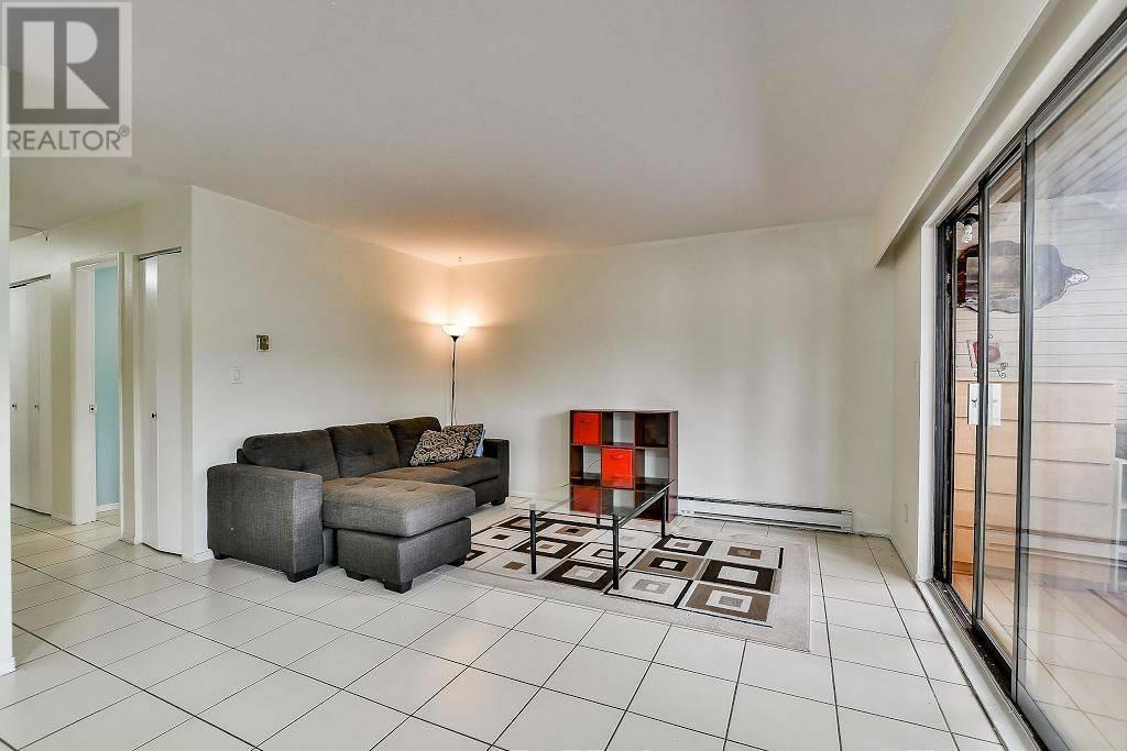 Property at 5642 BROADWAY image 4