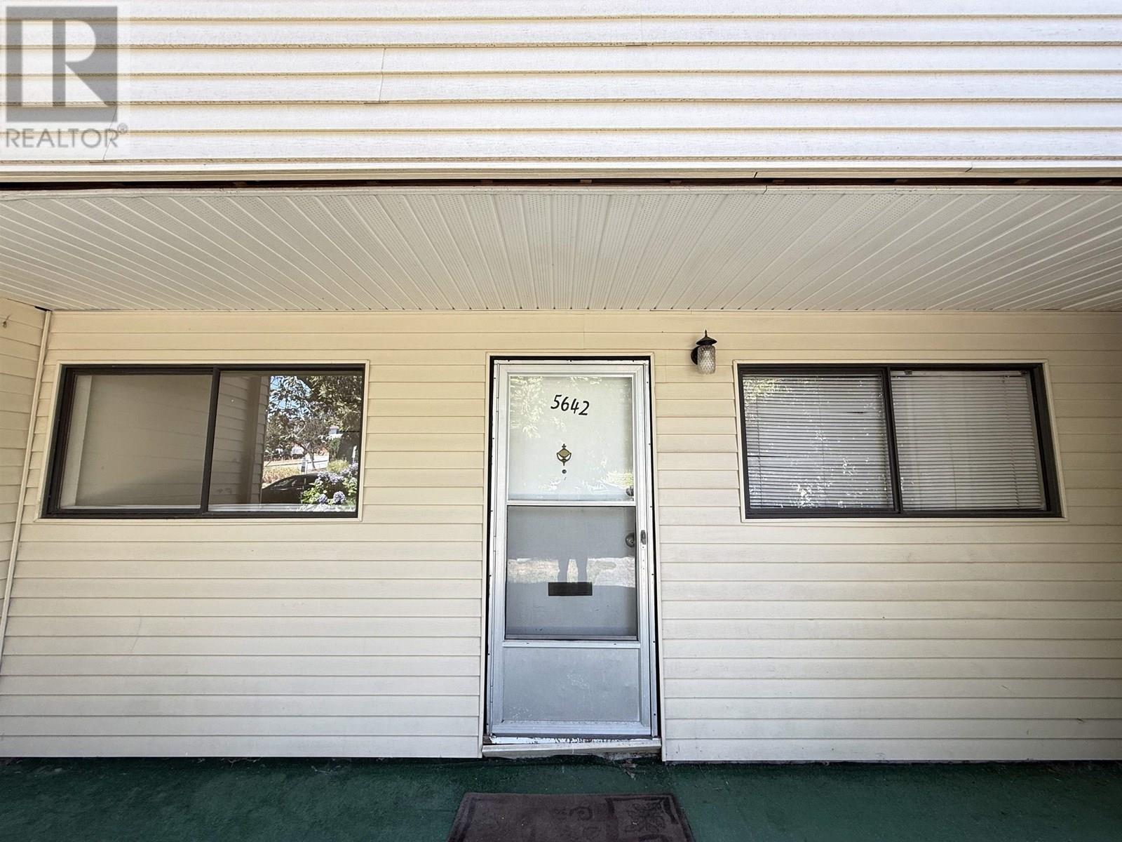 Property at 5642 BROADWAY image 2