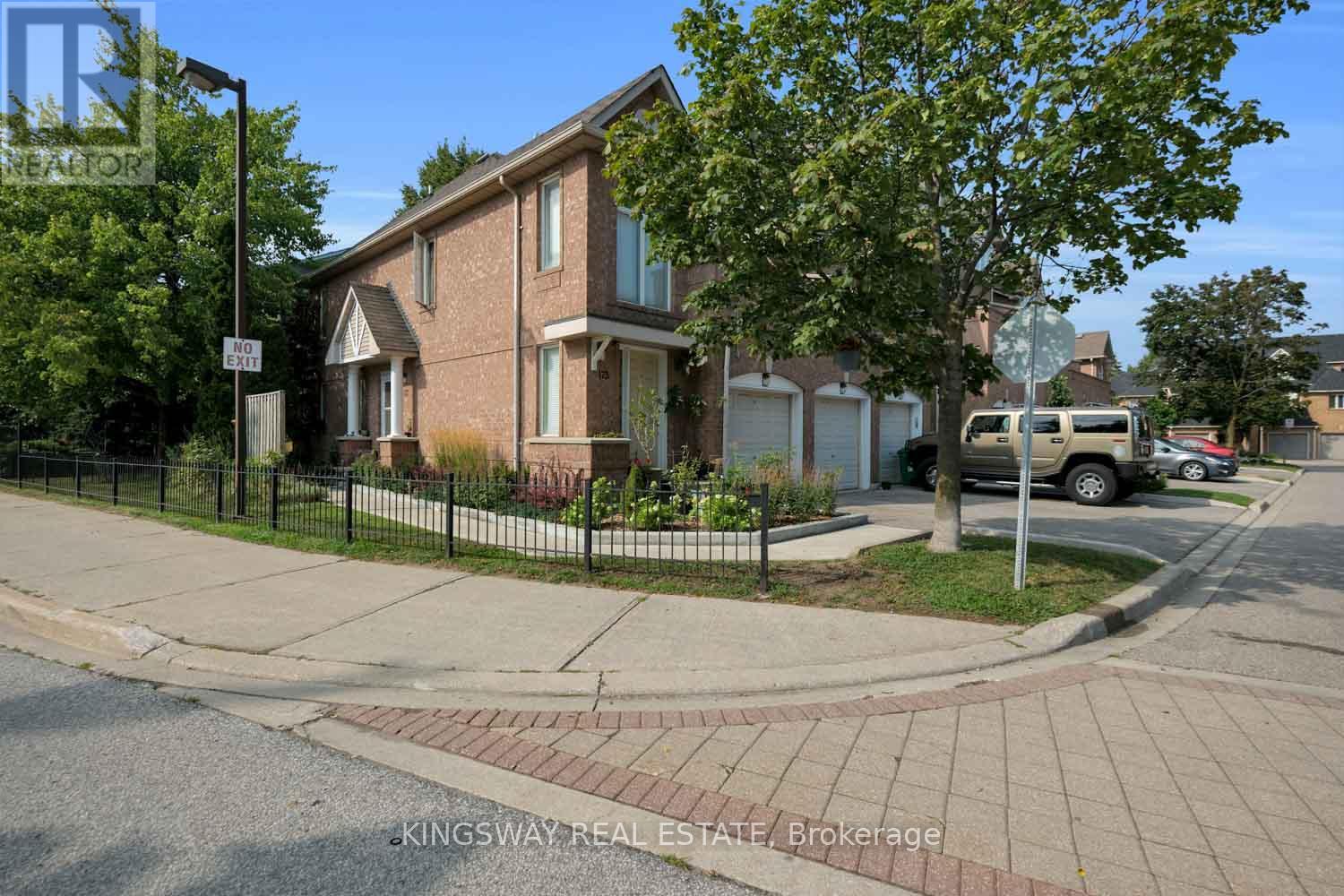 Property at 173 - 99 BRISTOL ROAD E image 2