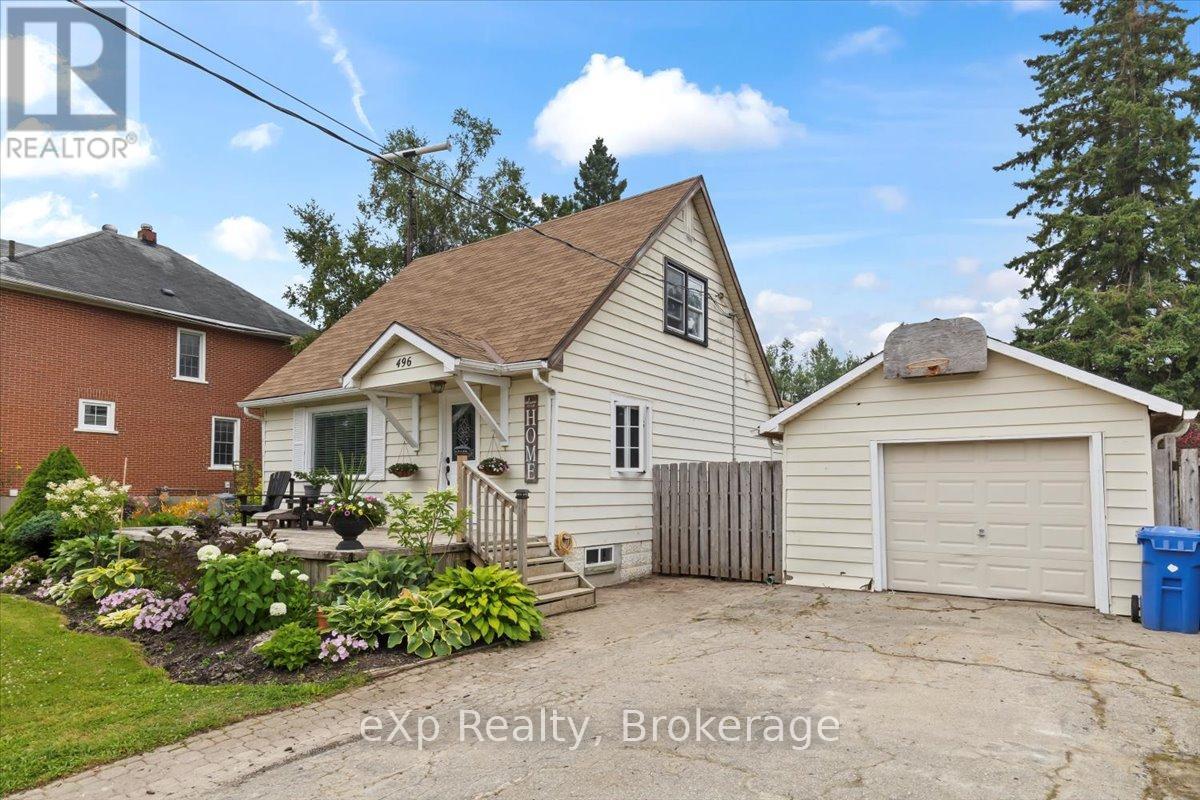 Property at 496 MAIN STREET E image 3