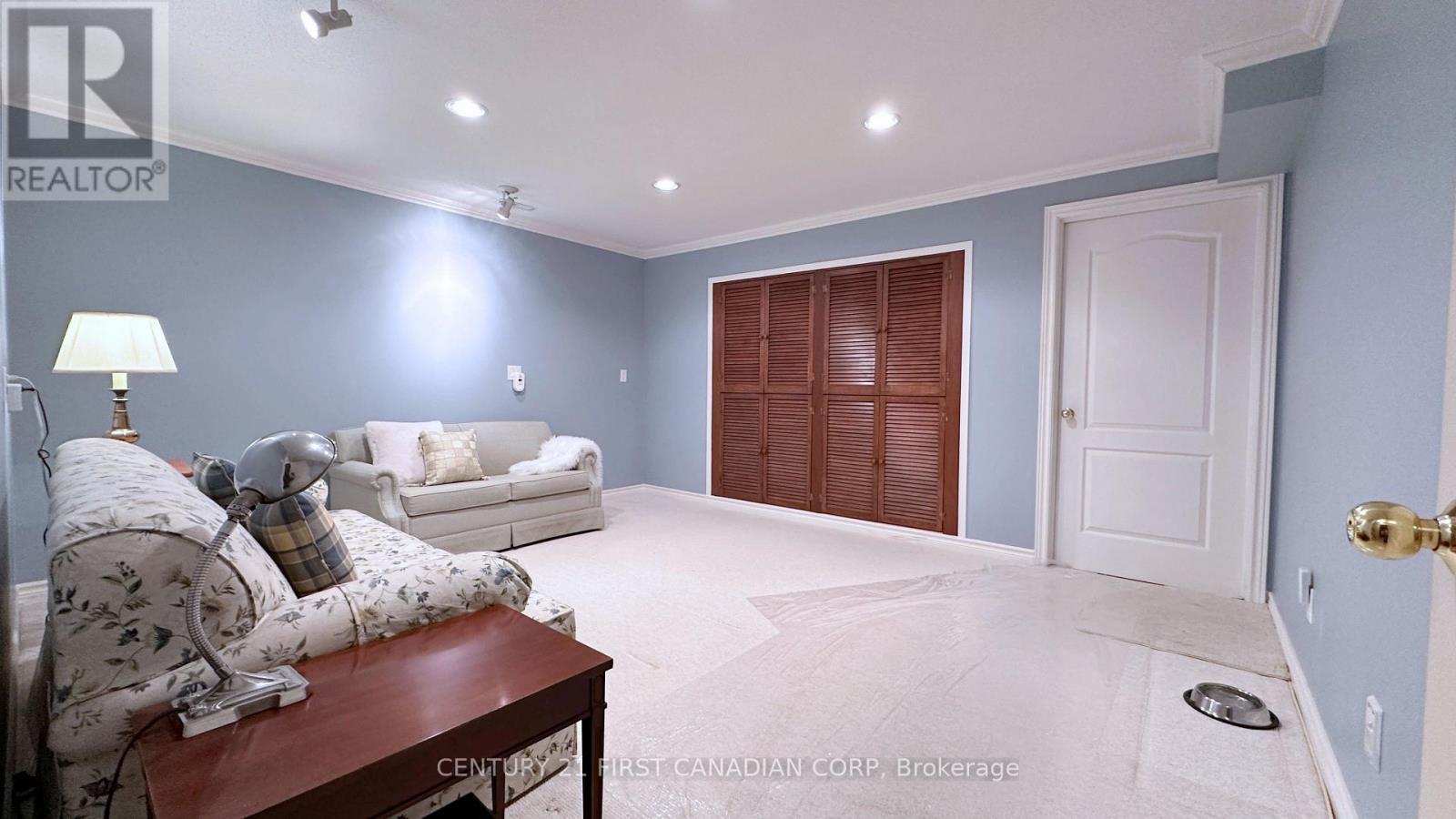 212 Timber Drive, London South, Ontario  N6K 4B6 - Photo 21 - X12321359