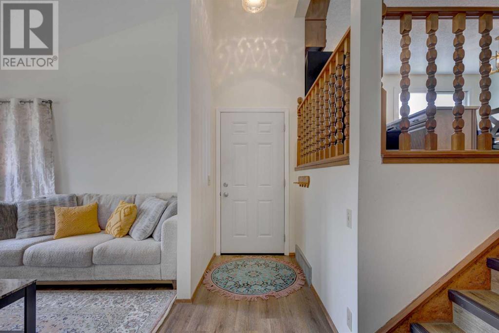 Property at 741 Ranchview Circle NW image 3