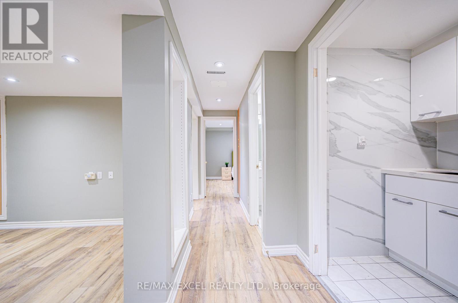 263 Milliken Meadows Drive, Markham, Ontario  L3R 0W2 - Photo 29 - N12321375