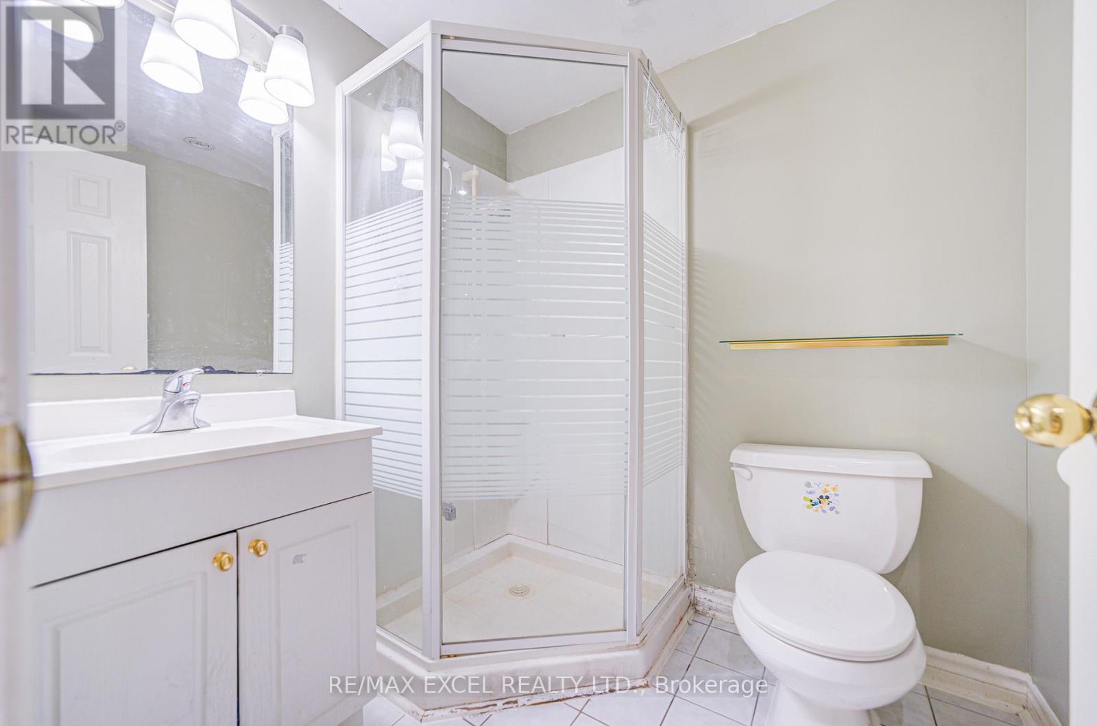 263 Milliken Meadows Drive, Markham, Ontario  L3R 0W2 - Photo 34 - N12321375
