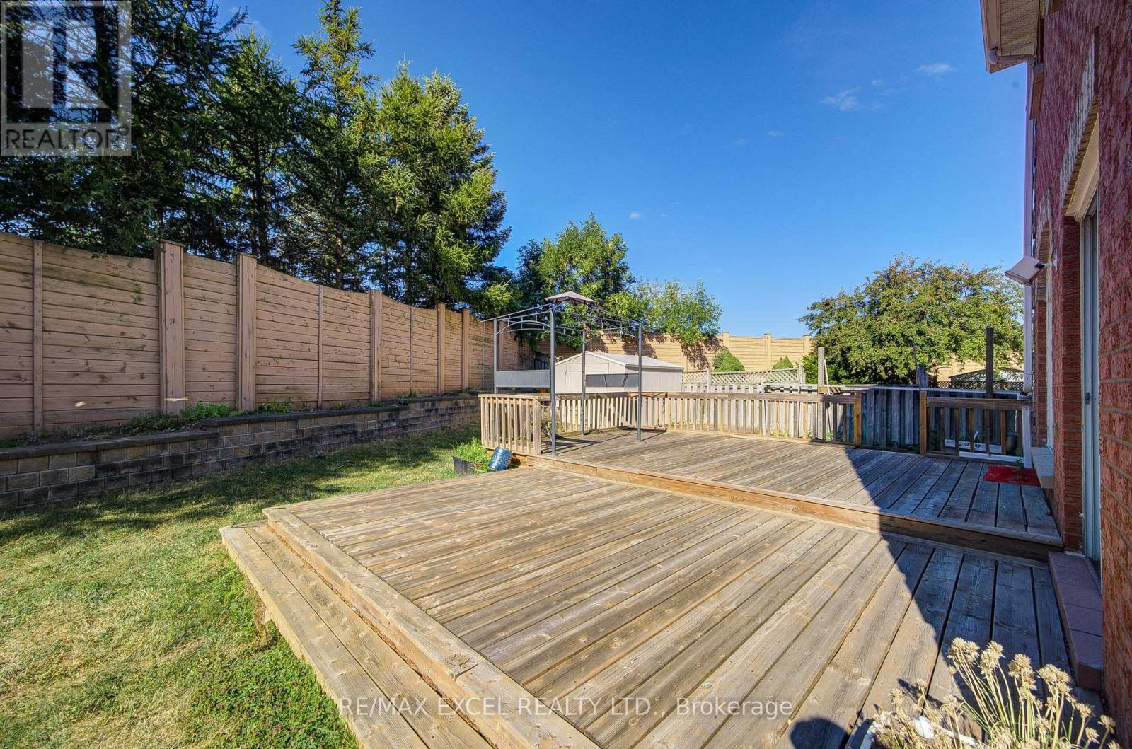263 Milliken Meadows Drive, Markham, Ontario  L3R 0W2 - Photo 38 - N12321375