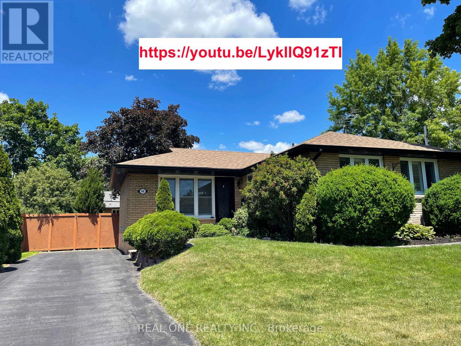 88 FOXBAR ROAD, Burlington, Ontario