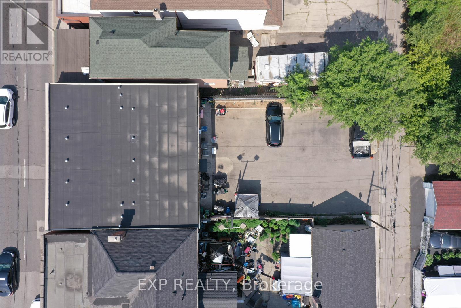 Comm - 897 Barton Street E, Hamilton, Ontario  L8L 3B8 - Photo 15 - X12321378