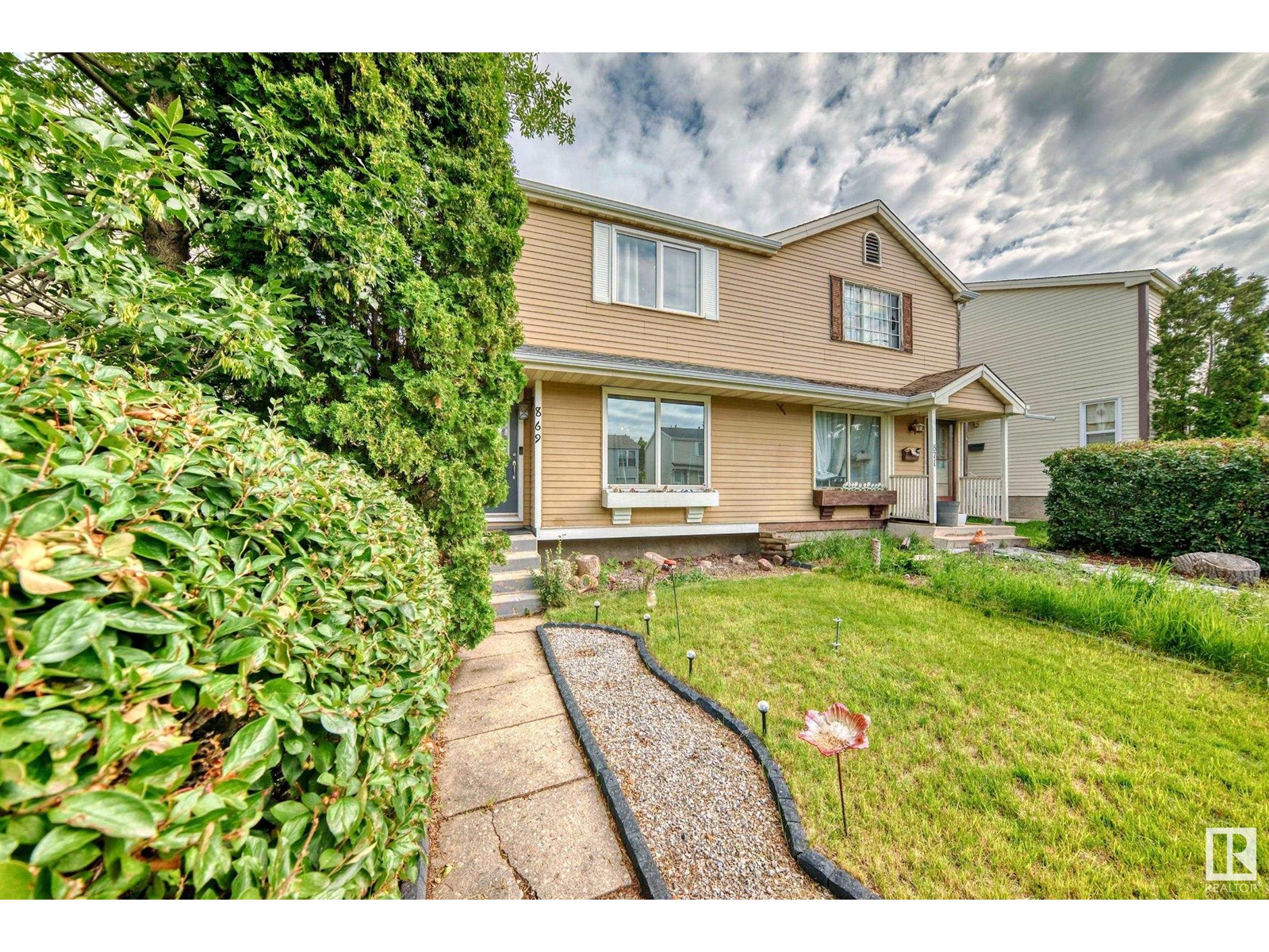 869 VILLAGE ME, Sherwood Park, Alberta