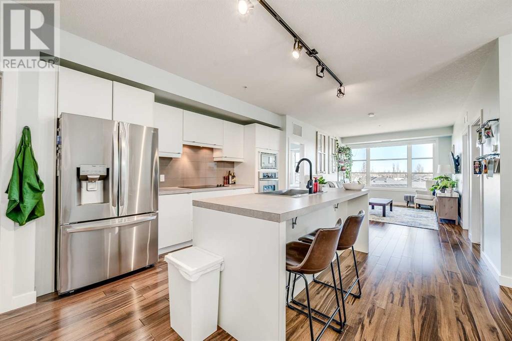 Property at 5315, 2660 22 Street image 4