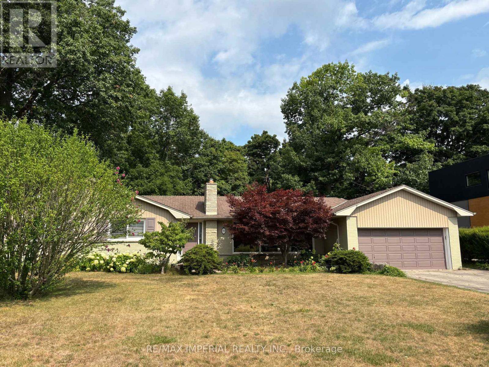 89 Rancliffe Road, Oakville, Ontario  L6H 1B1 - Photo 2 - W12321389