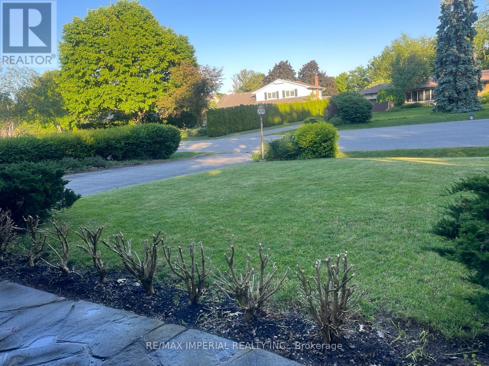 89 Rancliffe Road, Oakville, Ontario  L6H 1B1 - Photo 3 - W12321389