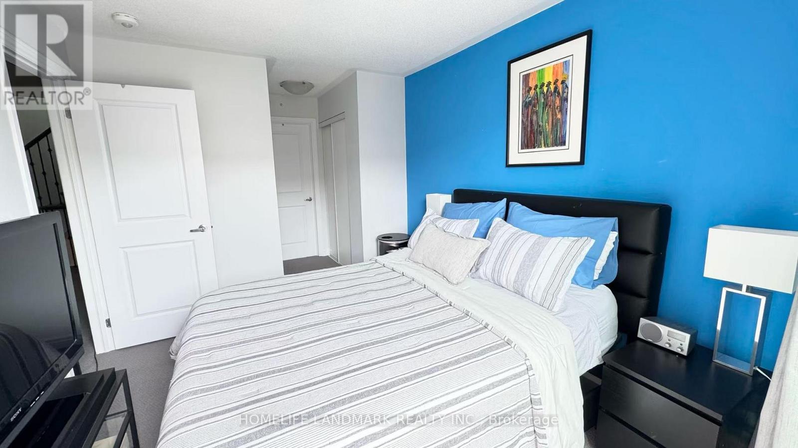 27 - 95 Eastwood Park Gardens, Toronto, Ontario  M8W 0B9 - Photo 12 - W12318984