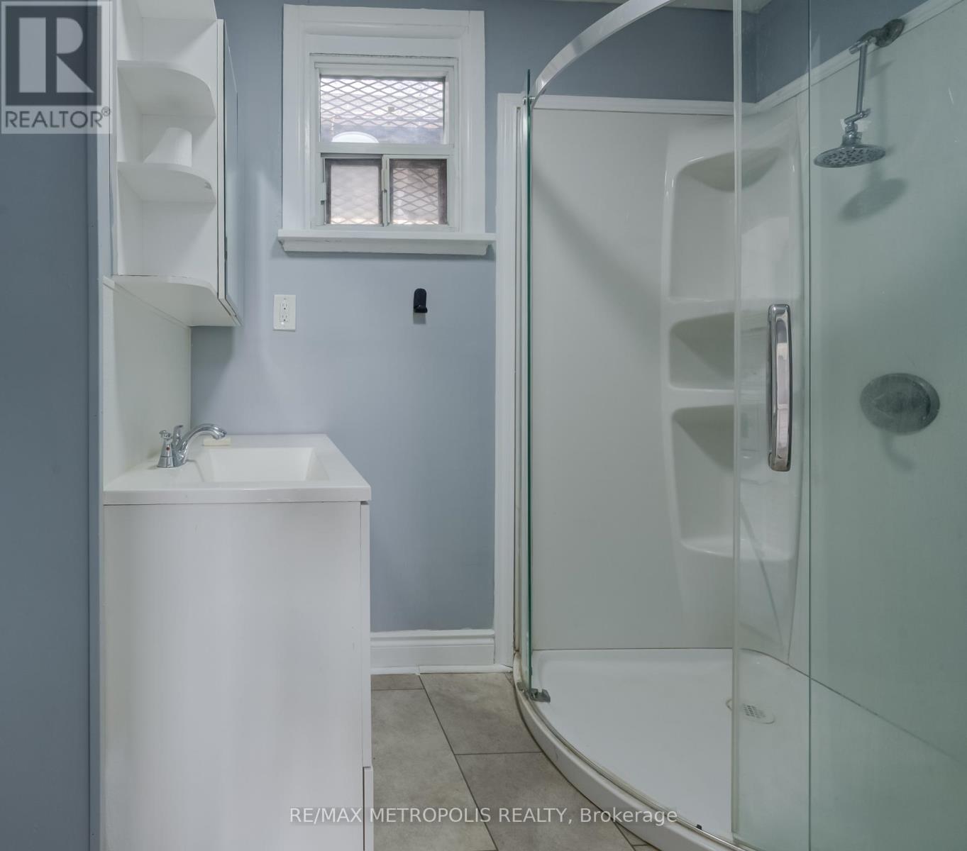 157 Kenilworth Avenue N, Hamilton, Ontario  L8H 4R9 - Photo 16 - X12321396