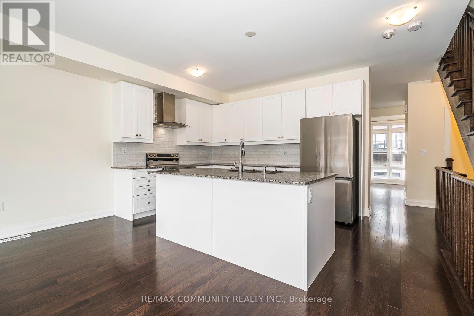 Property at 512 DANKS RIDGE DRIVE image 5