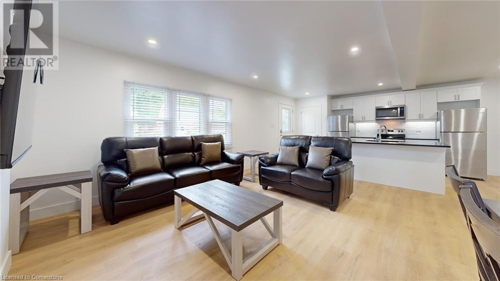 Photo 2 of 13 for 38 Albion Street