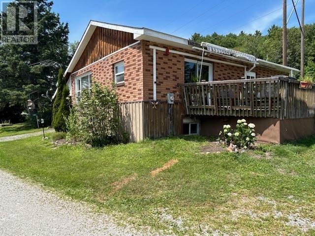 1055,1076,1083 Sheppards Ln, Spragge, Ontario  P0R 1K0 - Photo 2 - SM252049