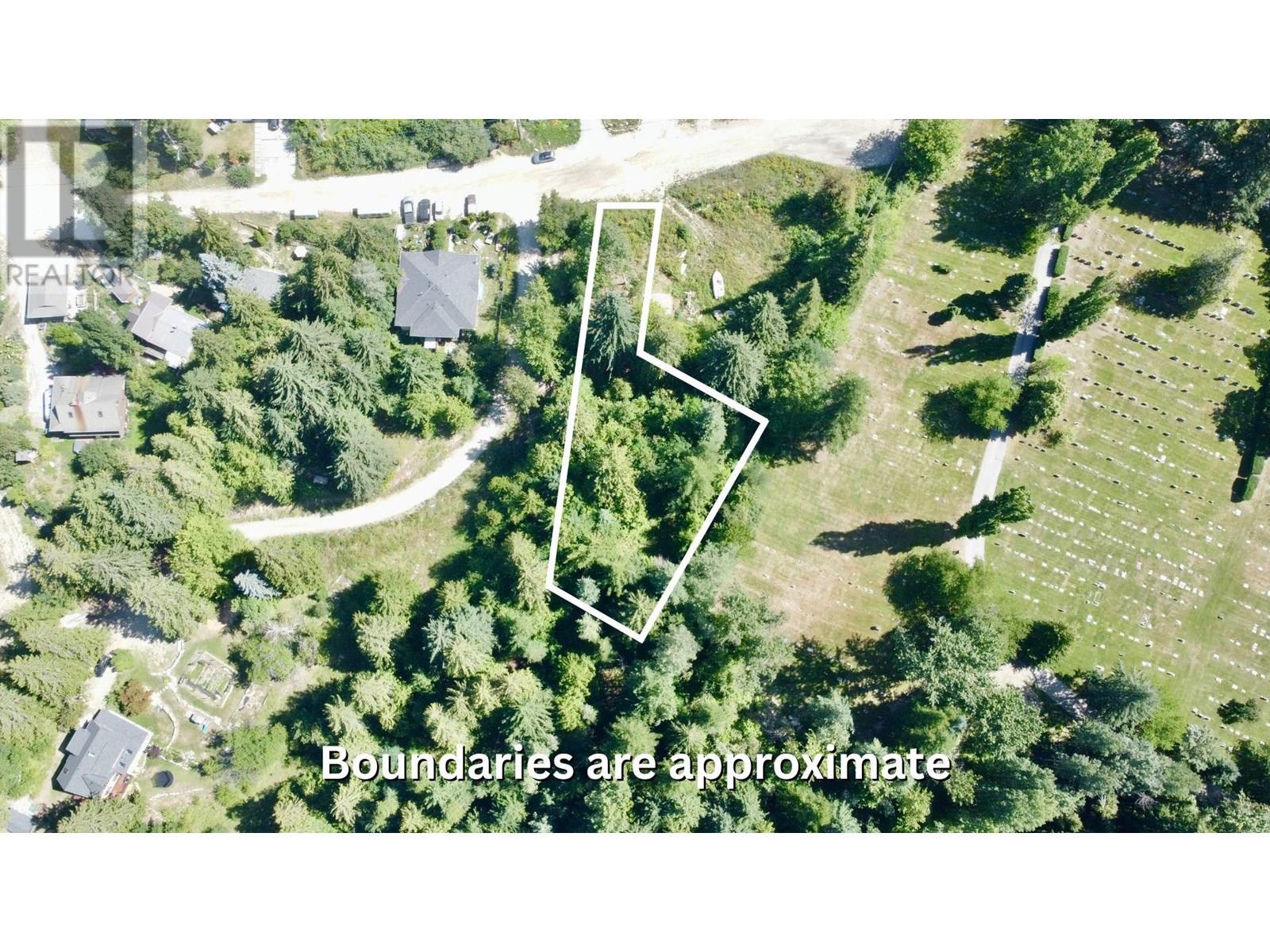 2208 CREEK Street, nelson, British Columbia