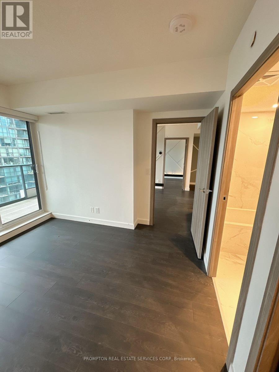 3702 - 38 Widmer Street, Toronto (Waterfront Communities), Ontario  M5V 0P7 - Photo 20 - C12321430