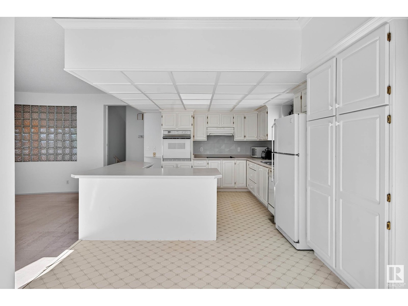 Property at 10307 175 AV NW image 1