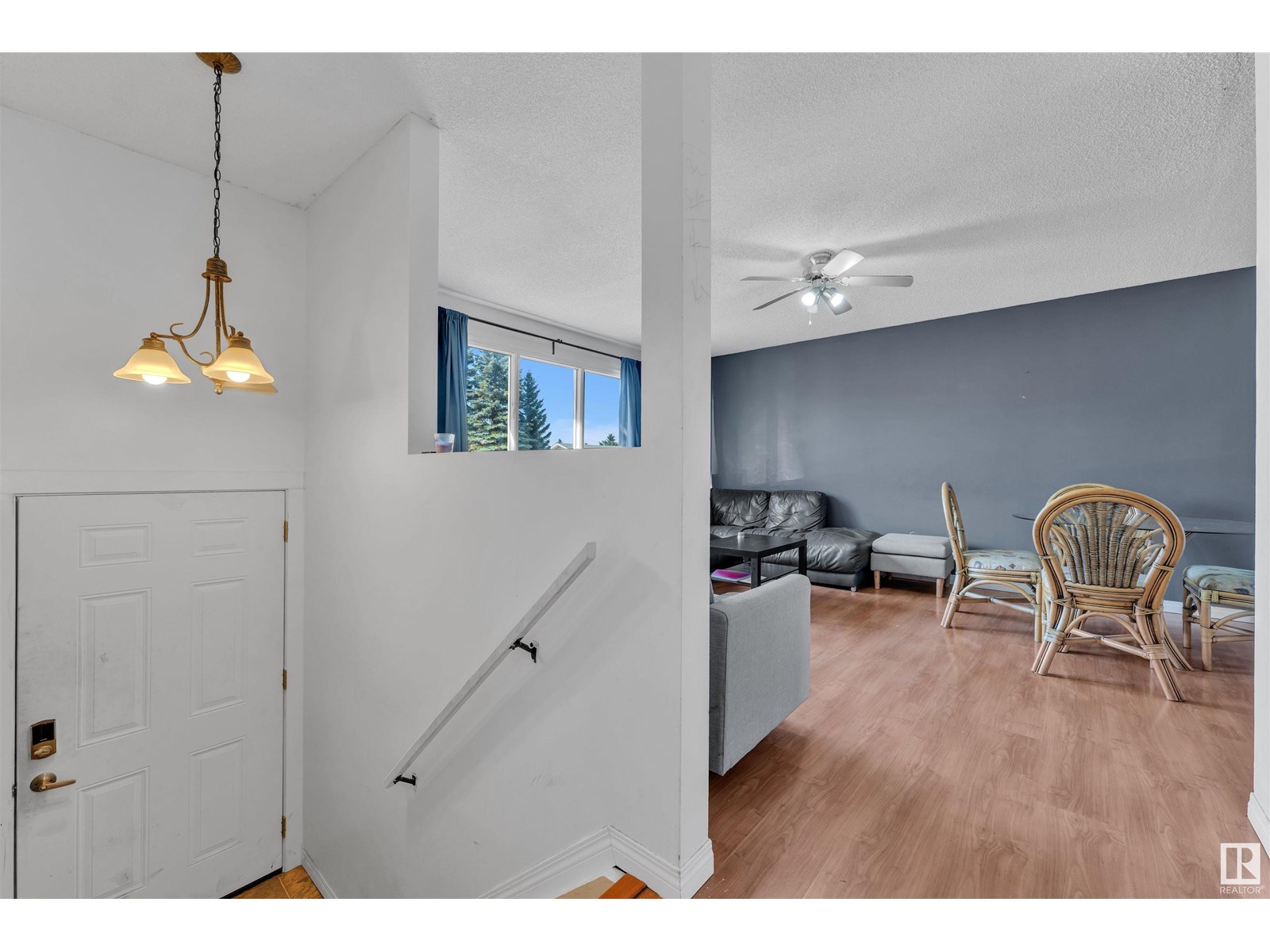 Property at 3816 26 AVE NW NW image 5