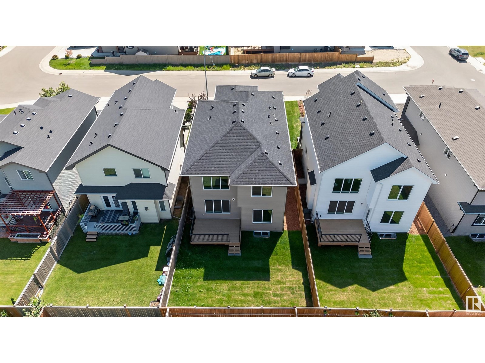 Property at 22526 98A AV NW image 1