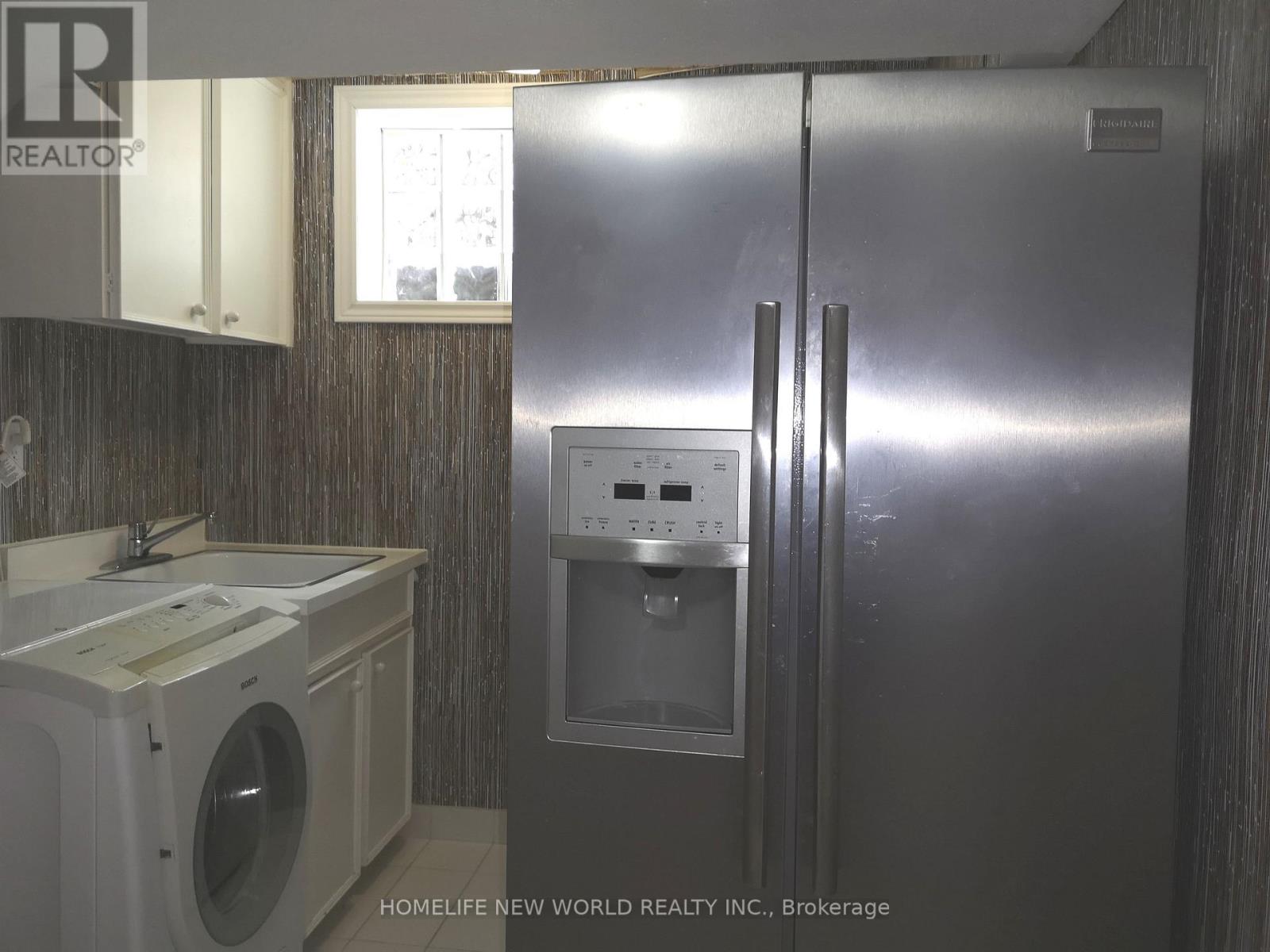 Bsmt - 8 Janus Court, Toronto, Ontario  M2H 1S4 - Photo 9 - C12321442
