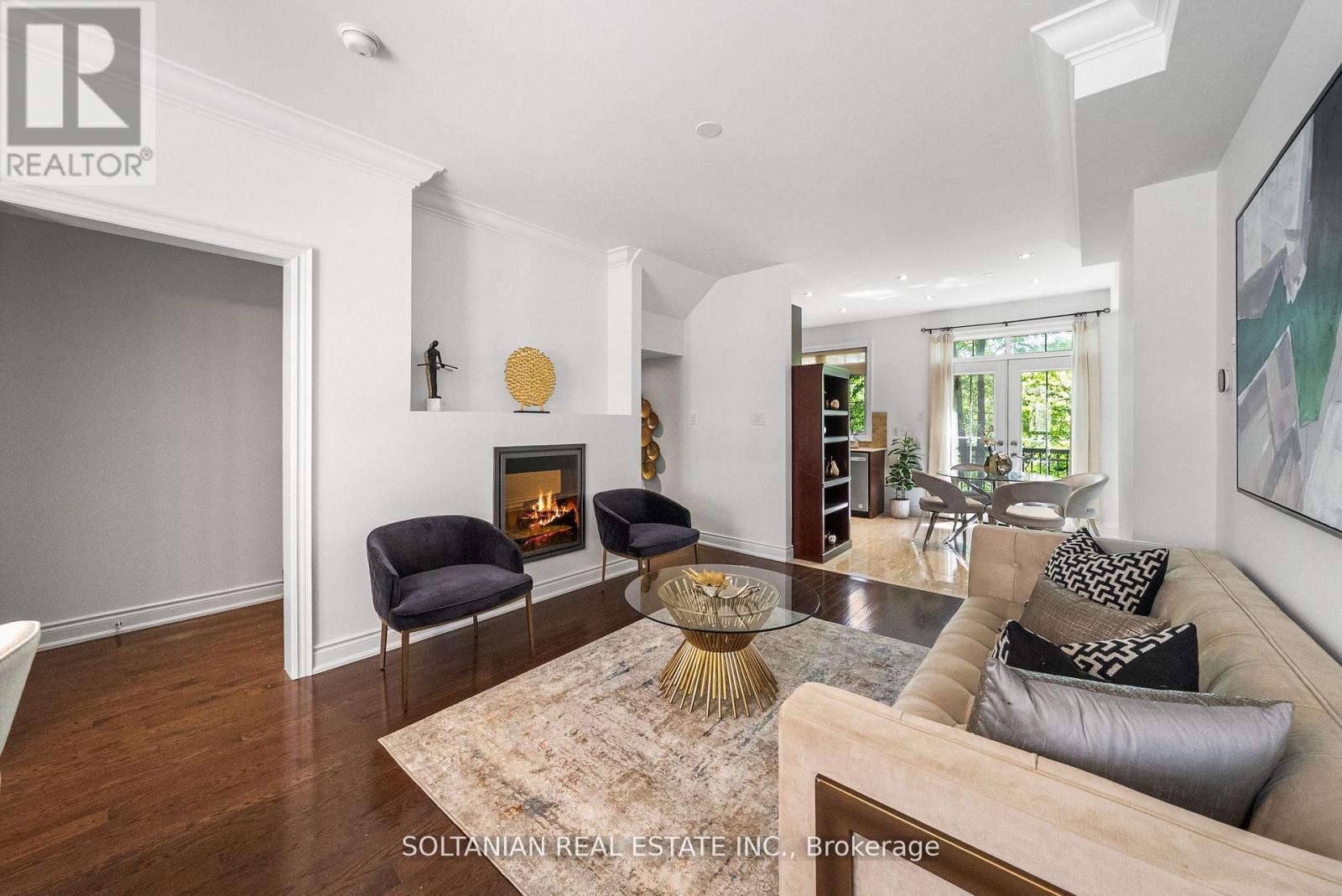 Property at 25 SLINGSBY LANE image 5