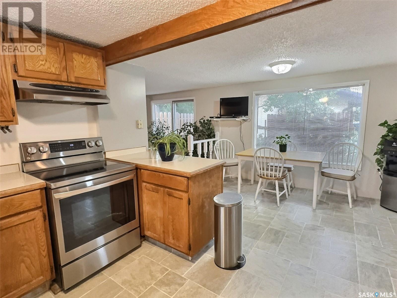 525 First A Street, Estevan, Saskatchewan  S4A 0C4 - Photo 8 - SK014469