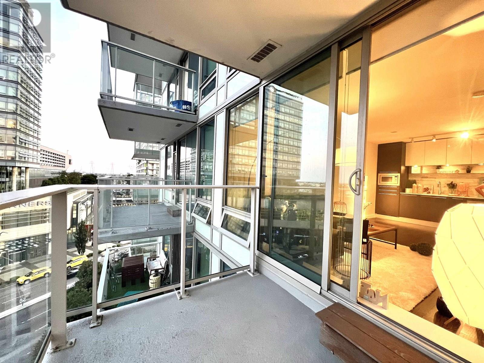 703 8131 Nunavut Lane, Vancouver, British Columbia  V5X 0E2 - Photo 14 - R3032650