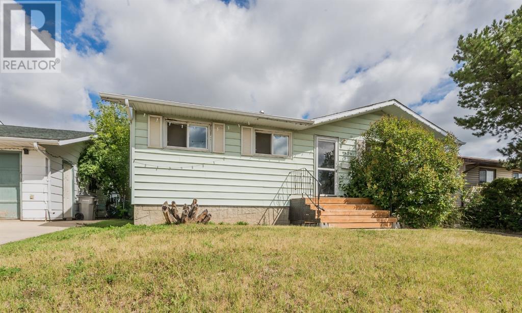 Property at 9224 108 Avenue image 1