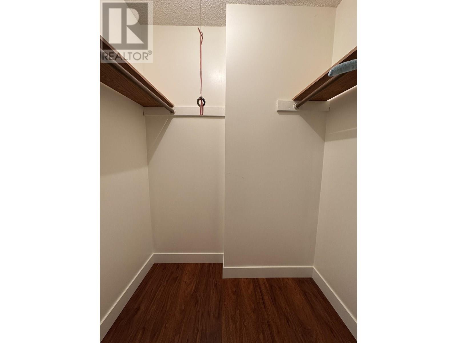 5770 Sherbrooke Street, Vancouver, British Columbia  V5W 3M9 - Photo 14 - R3031276