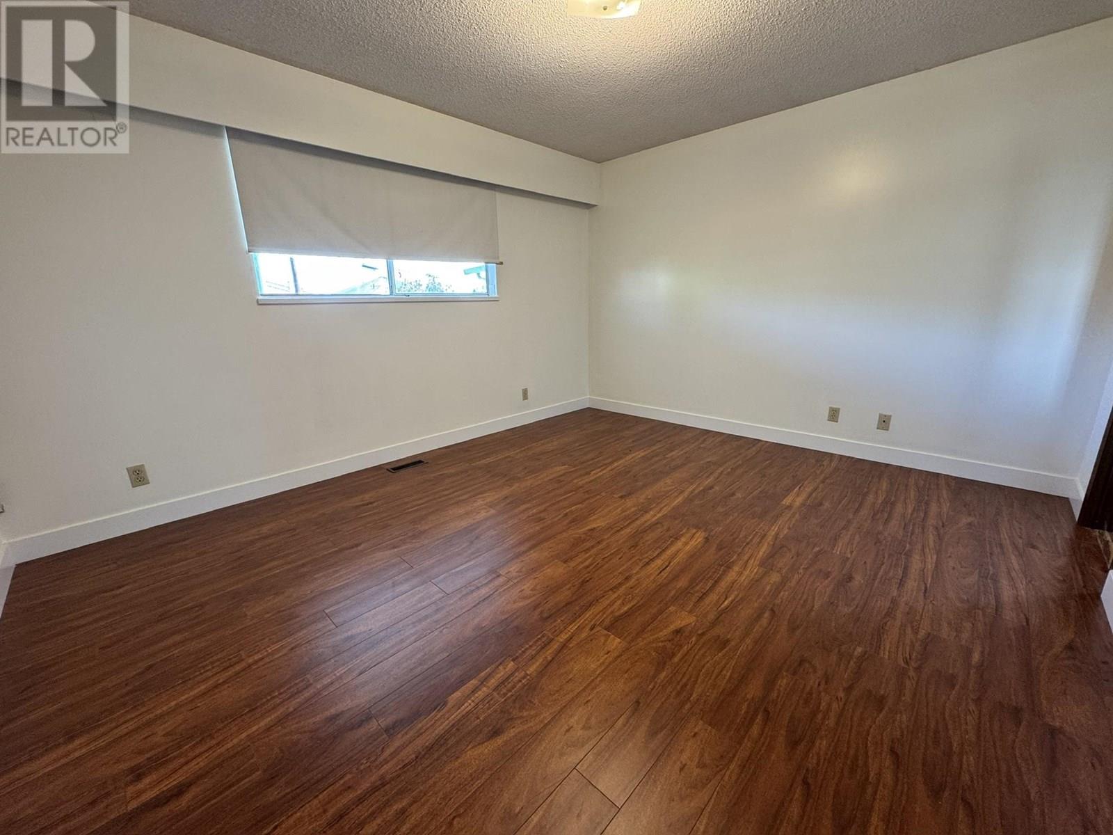 5770 Sherbrooke Street, Vancouver, British Columbia  V5W 3M9 - Photo 11 - R3031276