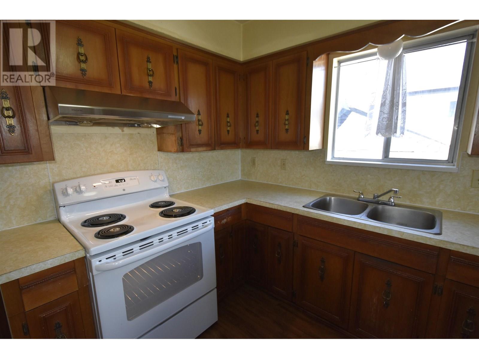 5770 Sherbrooke Street, Vancouver, British Columbia  V5W 3M9 - Photo 21 - R3031276