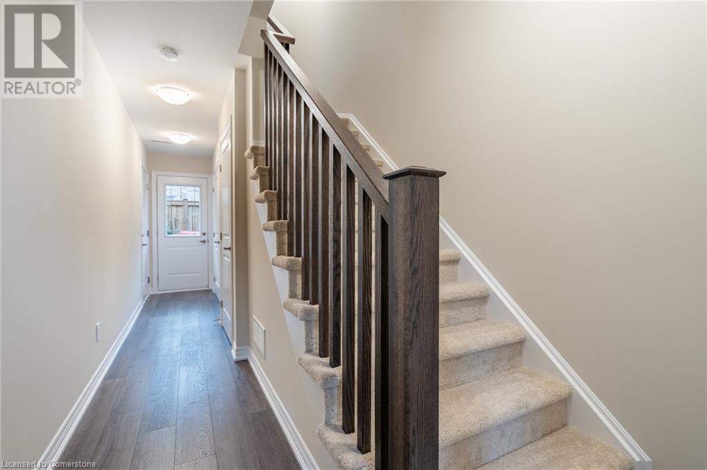 19 Picardy Drive Drive Unit# 18, Hamilton, Ontario  L8J 2T7 - Photo 6 - 40756871