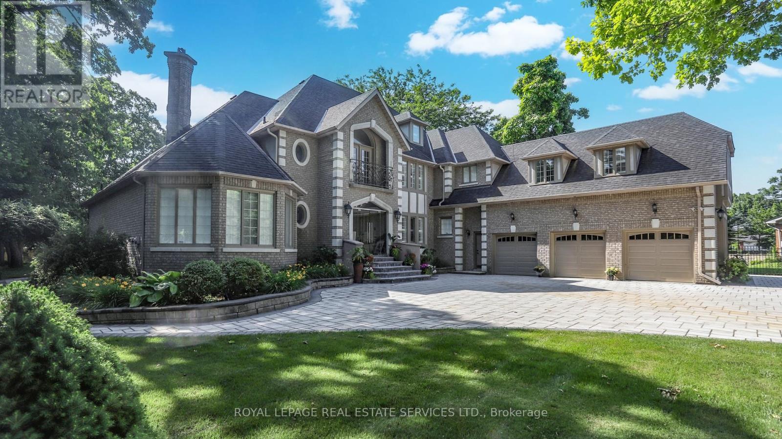 Property at 2416 MISSISSAUGA ROAD image 1